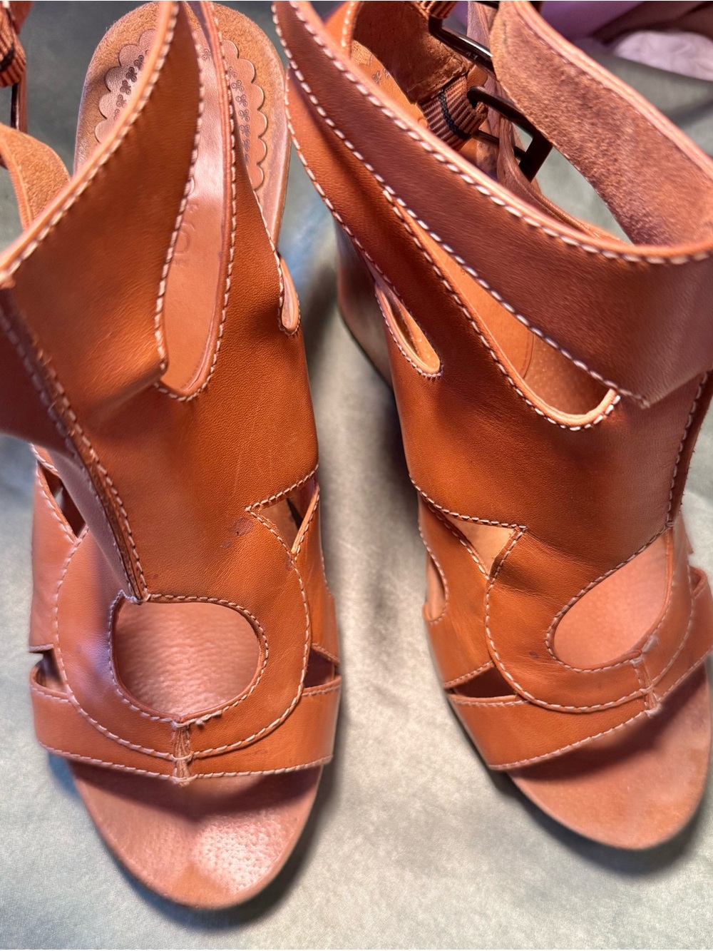 Antia Wedge Sandals